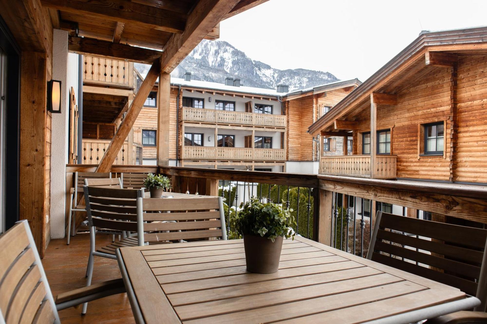 Avenida Mountain Resort By Alpin Rentals - Incl Summercard Kaprun Bagian luar foto