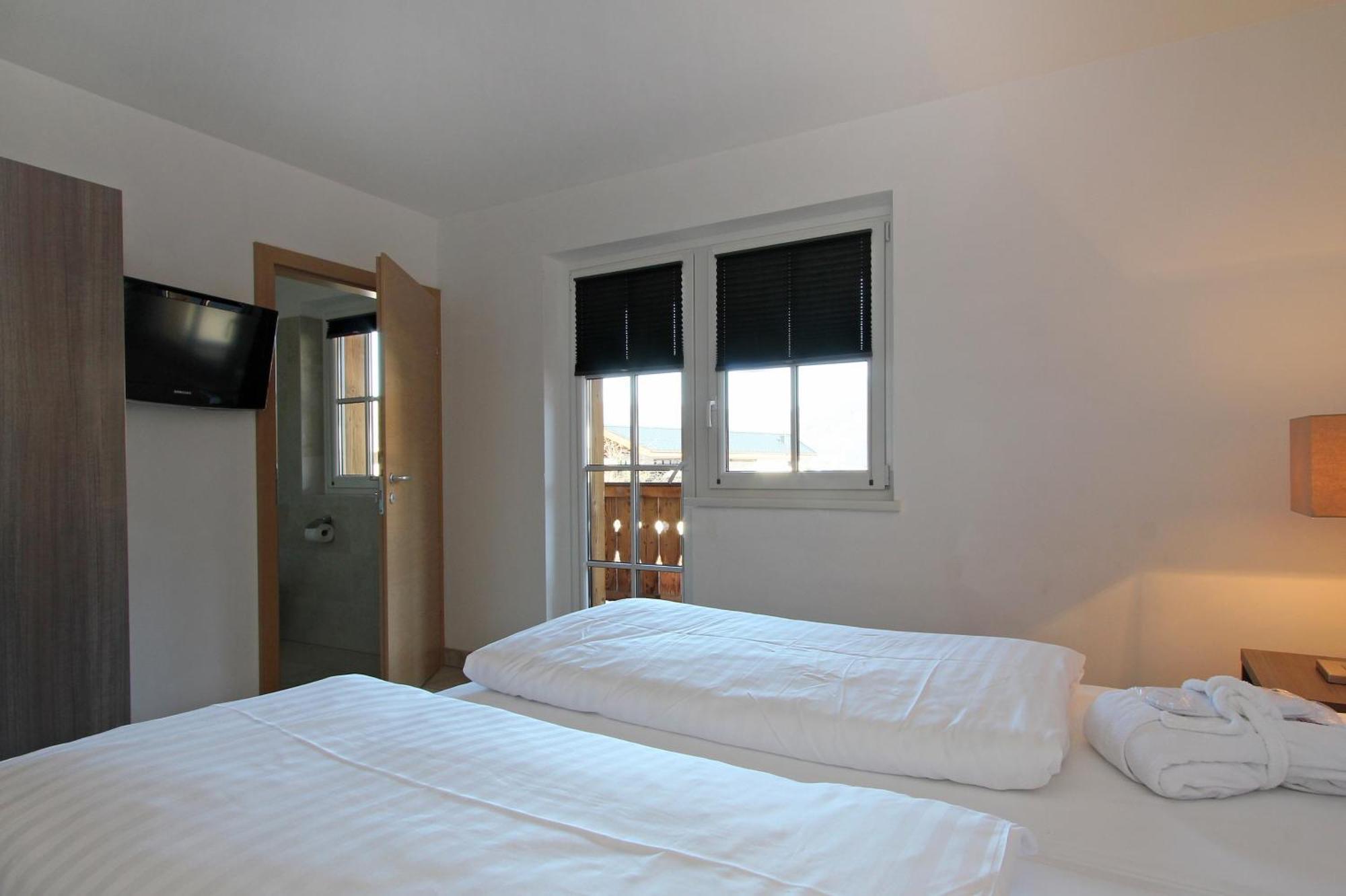Avenida Mountain Resort By Alpin Rentals - Incl Summercard Kaprun Bagian luar foto