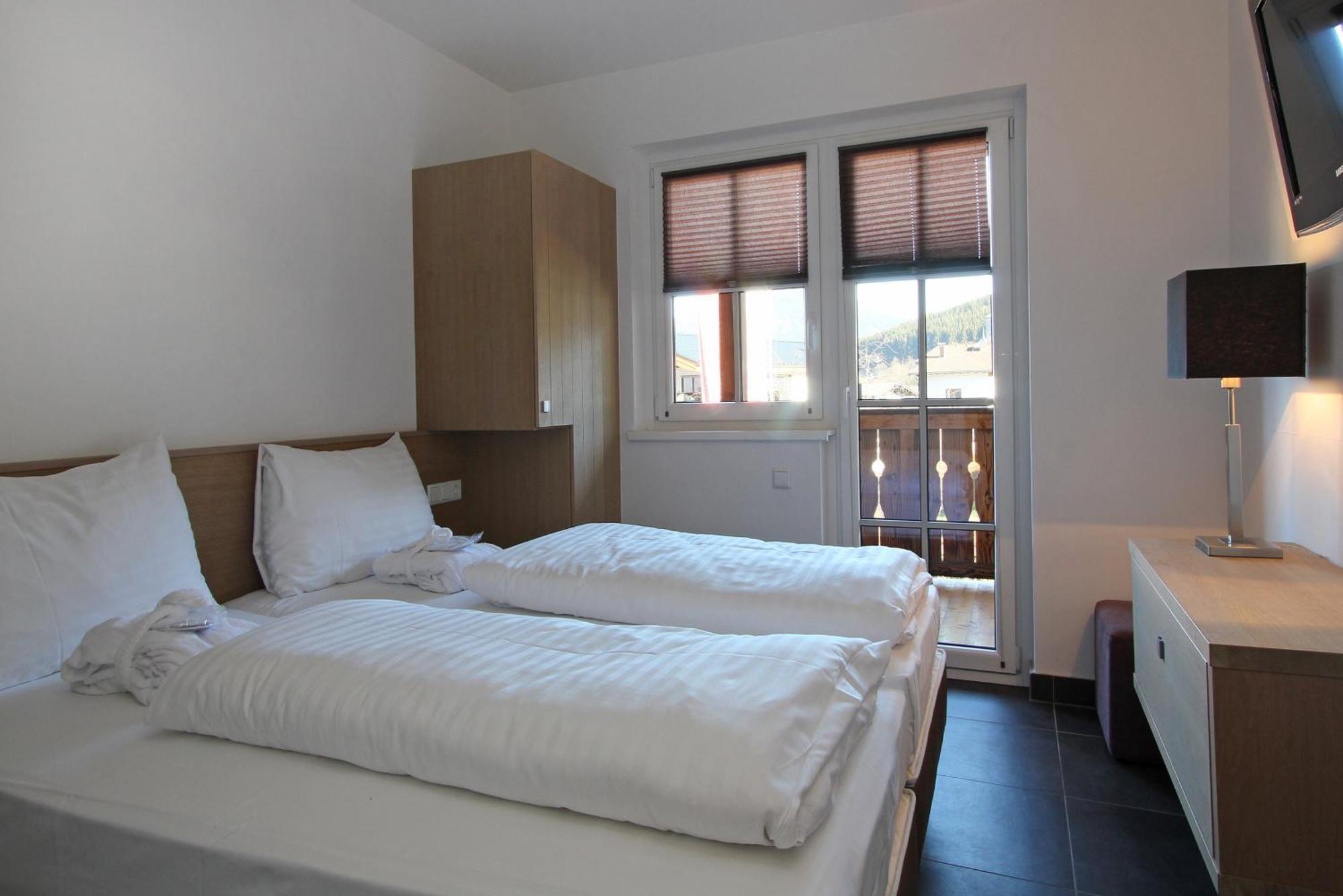 Avenida Mountain Resort By Alpin Rentals - Incl Summercard Kaprun Bagian luar foto