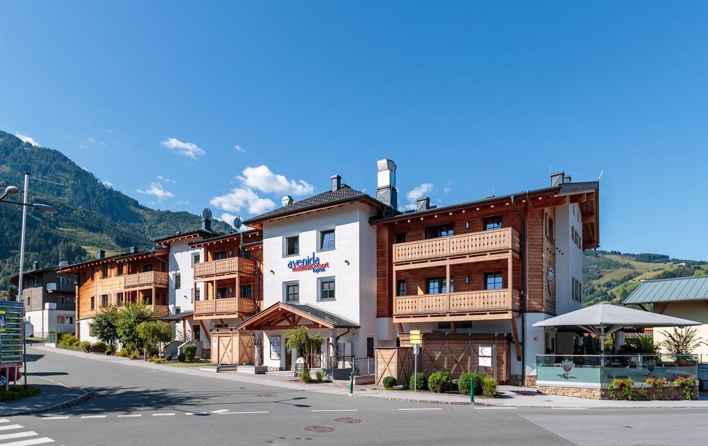 Avenida Mountain Resort By Alpin Rentals - Incl Summercard Kaprun Bagian luar foto